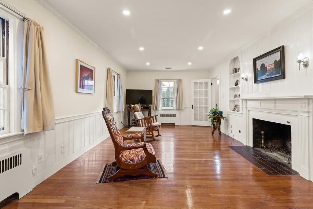 57 Spring Street Arlington, MA 02476 - Photo 8 of 26 Gallery Image 8