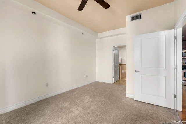 $342,000 | 215 Center Street, Unit 203, San Antonio, TX 78202