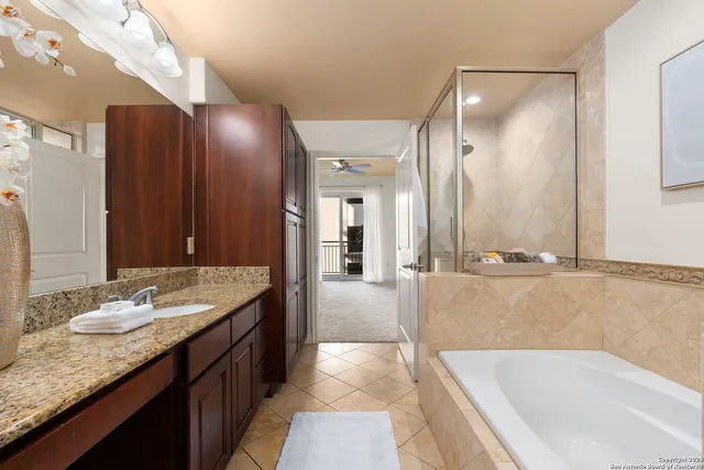 $342,000 | 215 Center Street, Unit 203, San Antonio, TX 78202