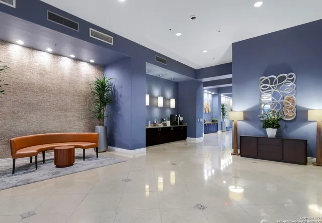 $342,000 | 215 Center Street, Unit 203, San Antonio, TX 78202