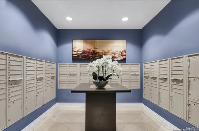 $342,000 | 215 Center Street, Unit 203, San Antonio, TX 78202