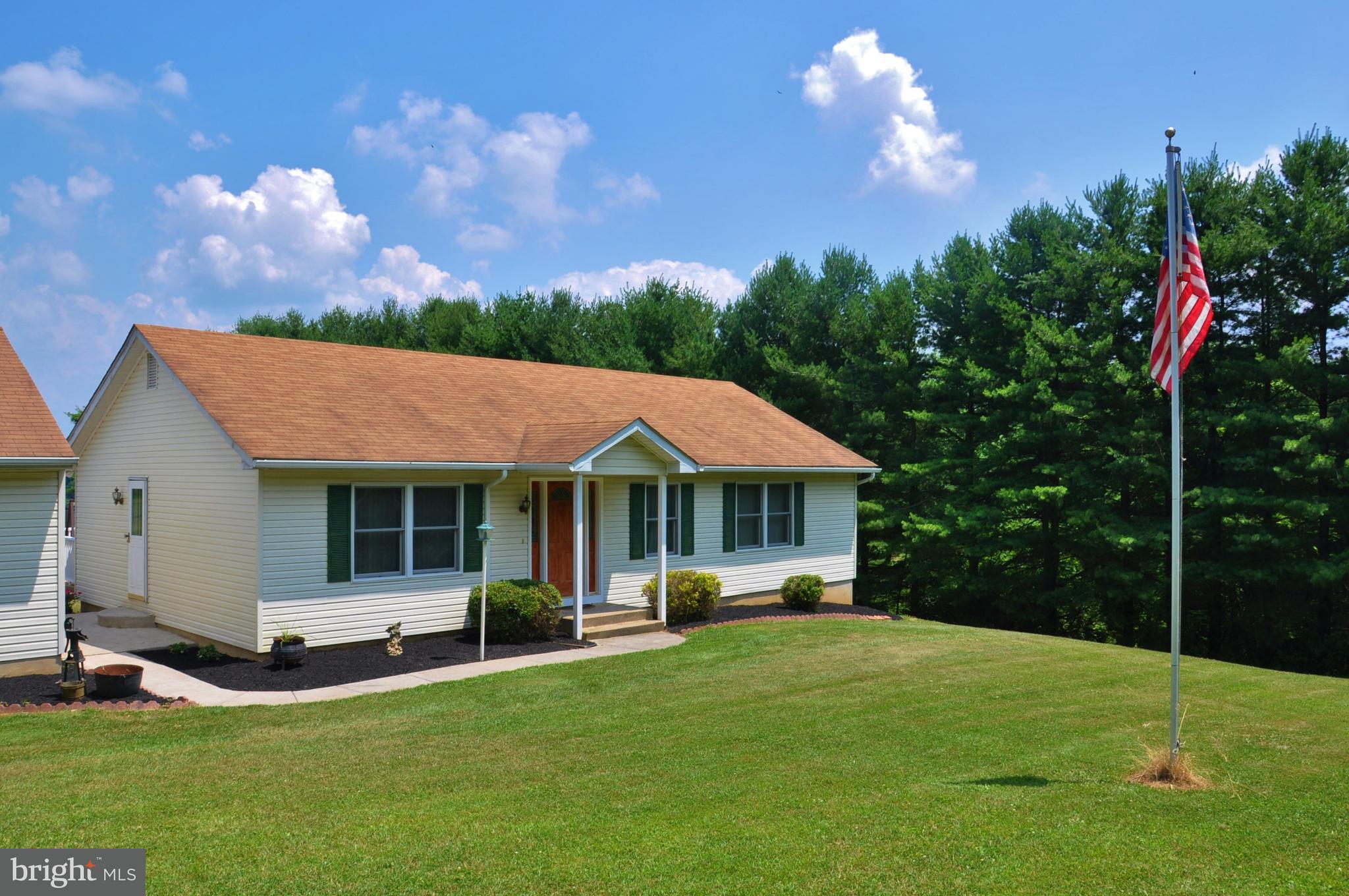 92 Deer Road Fawn Grove, PA 17321 - Photo 3 of 50 Gallery Image 3