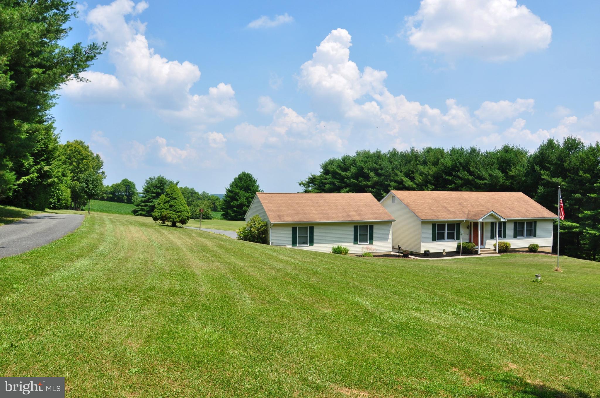 92 Deer Road Fawn Grove, PA 17321 - Photo 4 of 50 Gallery Image 4