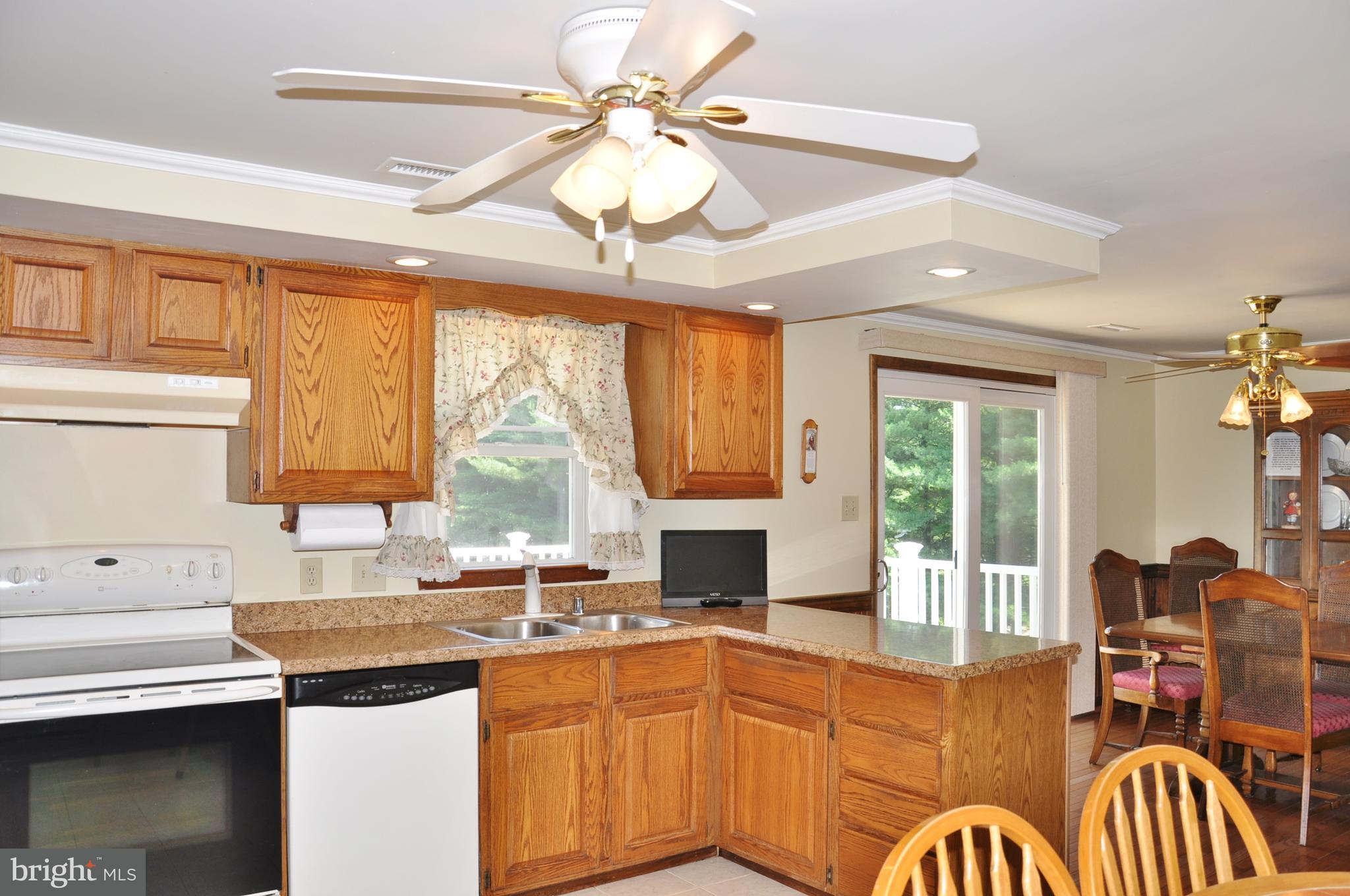 92 Deer Road Fawn Grove, PA 17321 - Photo 5 of 50 Gallery Image 5