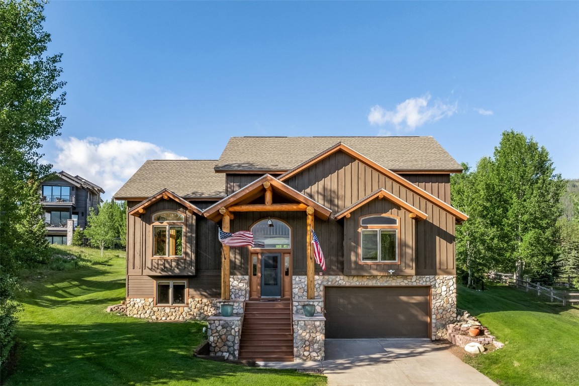 12 Raindance Trail Dillon, CO 80435 - Photo 4 of 47 a front view of a house with garden