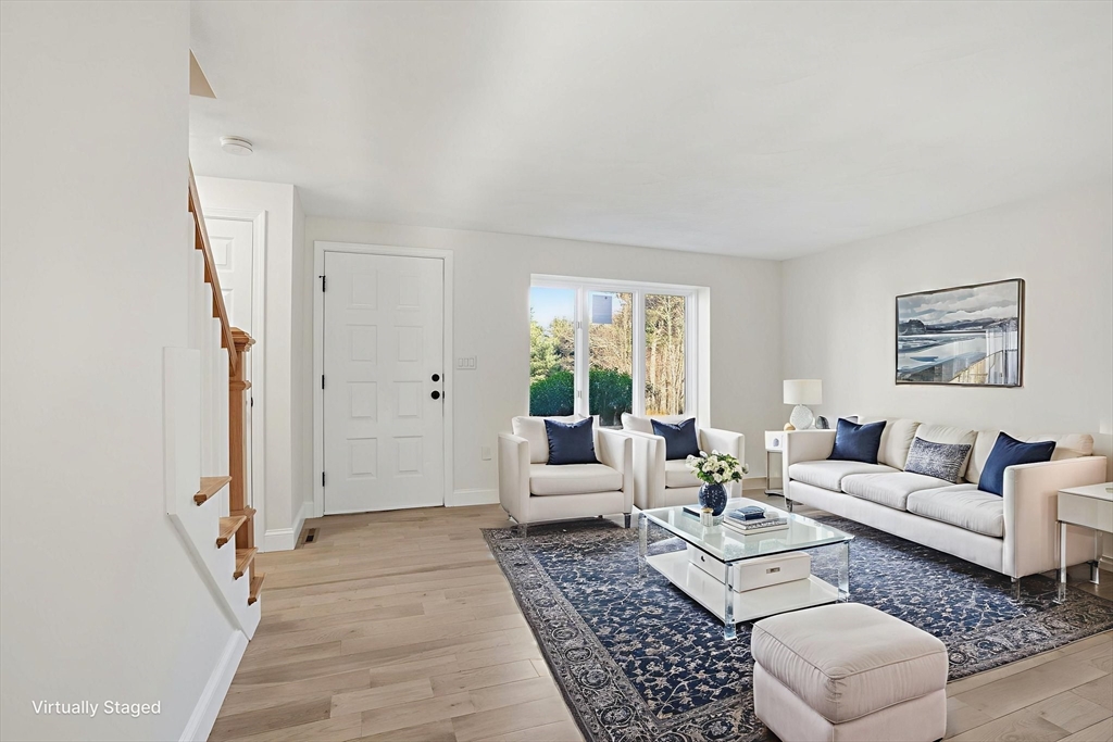 24 Deer Path, Unit 5 Maynard, MA 01754 - Photo 4 of 36