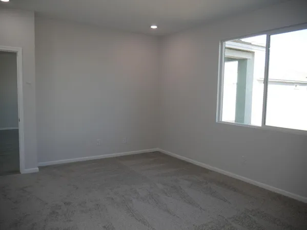 $2,100 | 18156 West Daley Lane, Surprise, AZ 85387