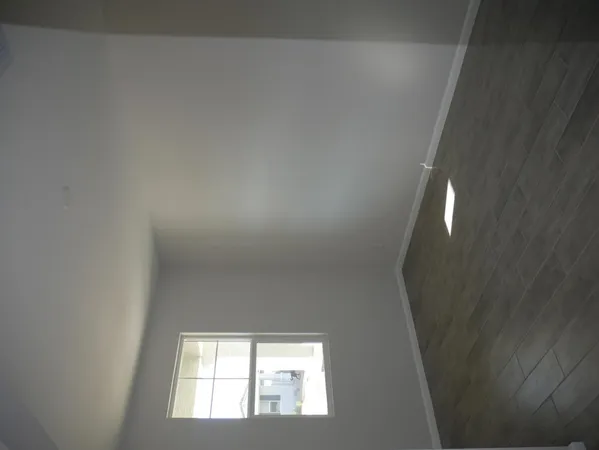 $2,100 | 18156 West Daley Lane, Surprise, AZ 85387