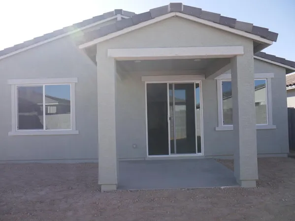 $2,100 | 18156 West Daley Lane, Surprise, AZ 85387