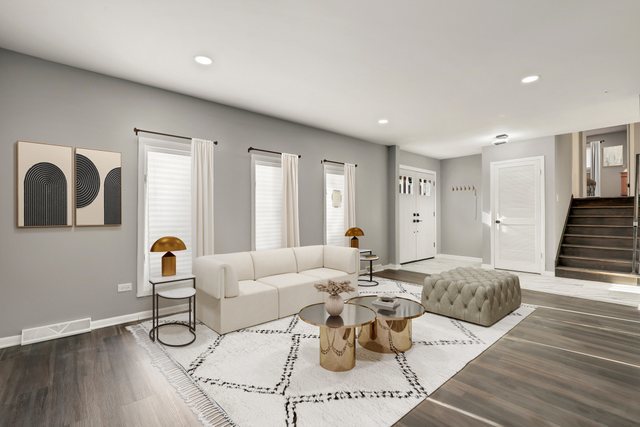 3518 South Manor Drive Lansing, IL 60438 - Photo 2 of 29