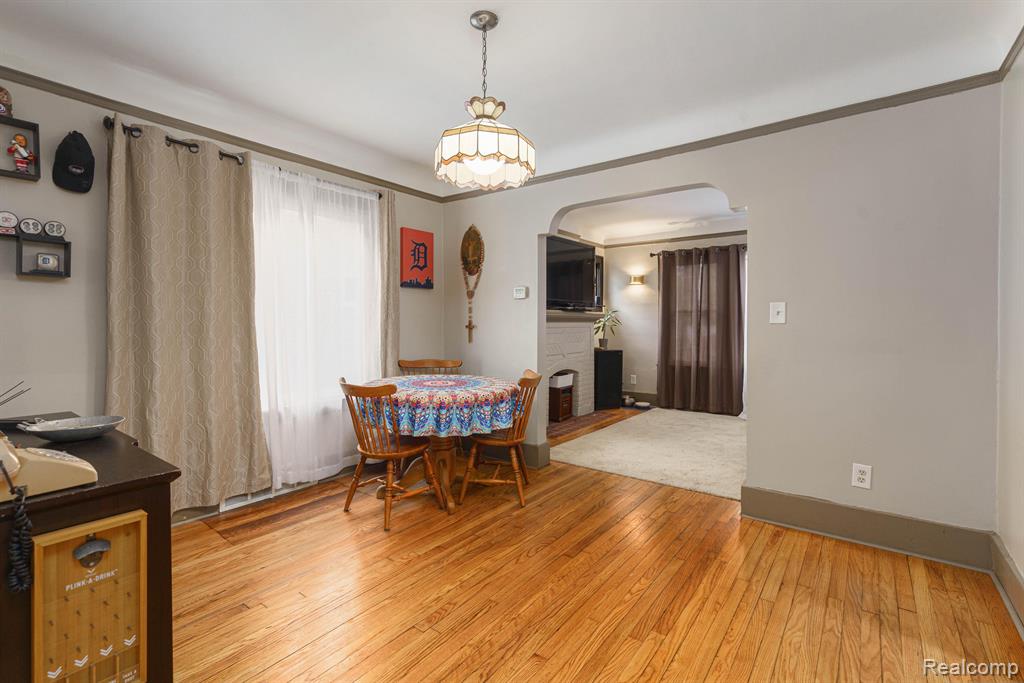 20141 Sheffield Road Detroit, MI 48221 - Photo 19 of 37