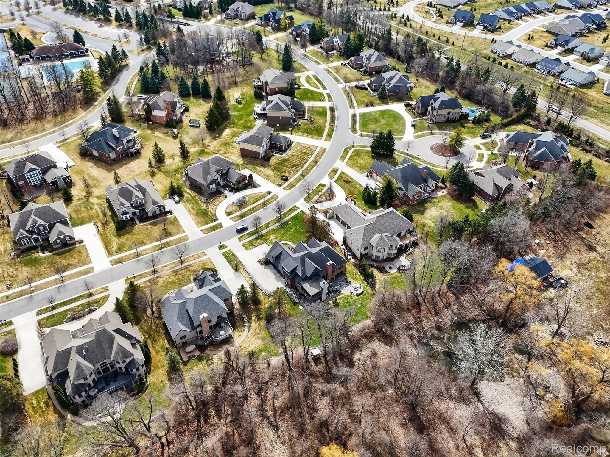 6932 Oakhurst Ridge Road Clarkston, MI 48348 - Photo 69 of 78 Aerial view of residential area