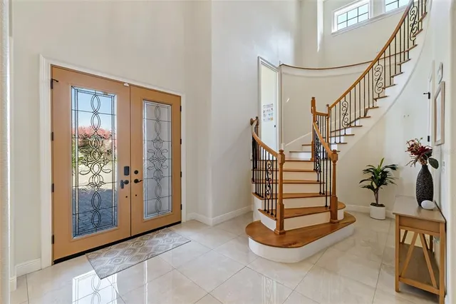 a view of empty room with windows