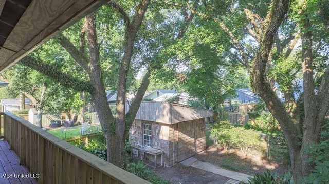 $2,350 | 171 St Charles Avenue, Biloxi, MS 39530