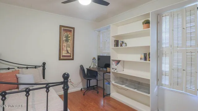 $2,350 | 171 St Charles Avenue, Biloxi, MS 39530