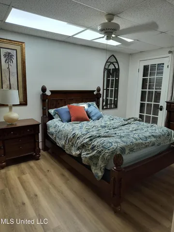 $2,350 | 171 St Charles Avenue, Biloxi, MS 39530