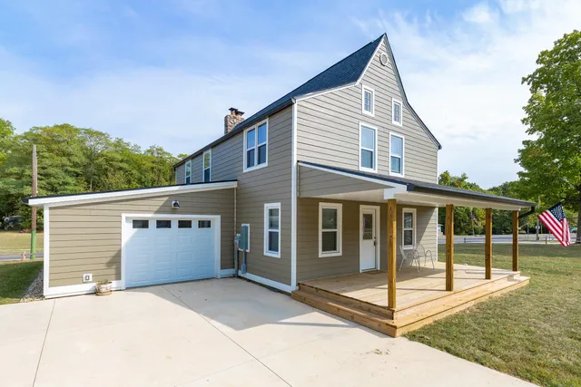 $299,900 | 17979 M-60, Vandalia, MI 49095