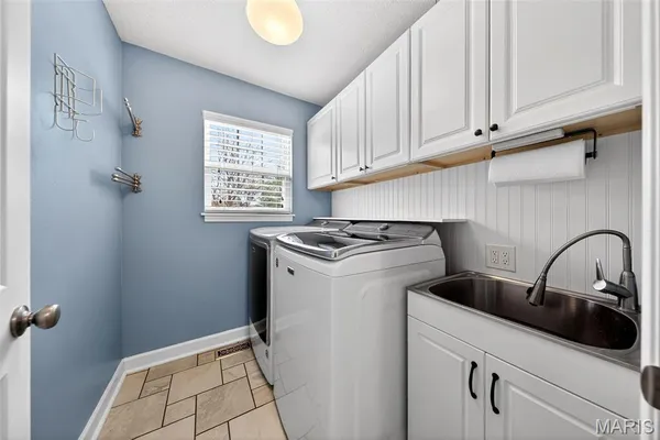 $435,000 | 2408 Liberty Drive, Maryville, IL 62062