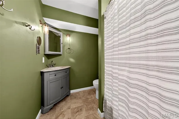 $435,000 | 2408 Liberty Drive, Maryville, IL 62062