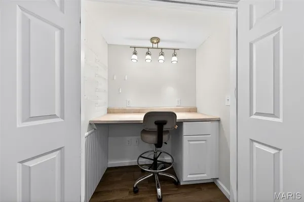 $435,000 | 2408 Liberty Drive, Maryville, IL 62062