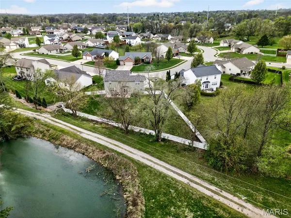 $435,000 | 2408 Liberty Drive, Maryville, IL 62062