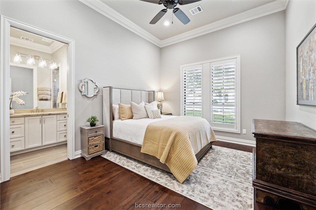 5202 Bourrone Court Bryan, TX 77802 - Photo 29 of 43 Guest Bedroom #1 with en-suite
