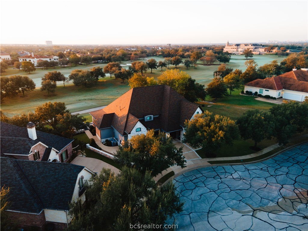 5202 Bourrone Court Bryan, TX 77802 - Photo 5 of 43