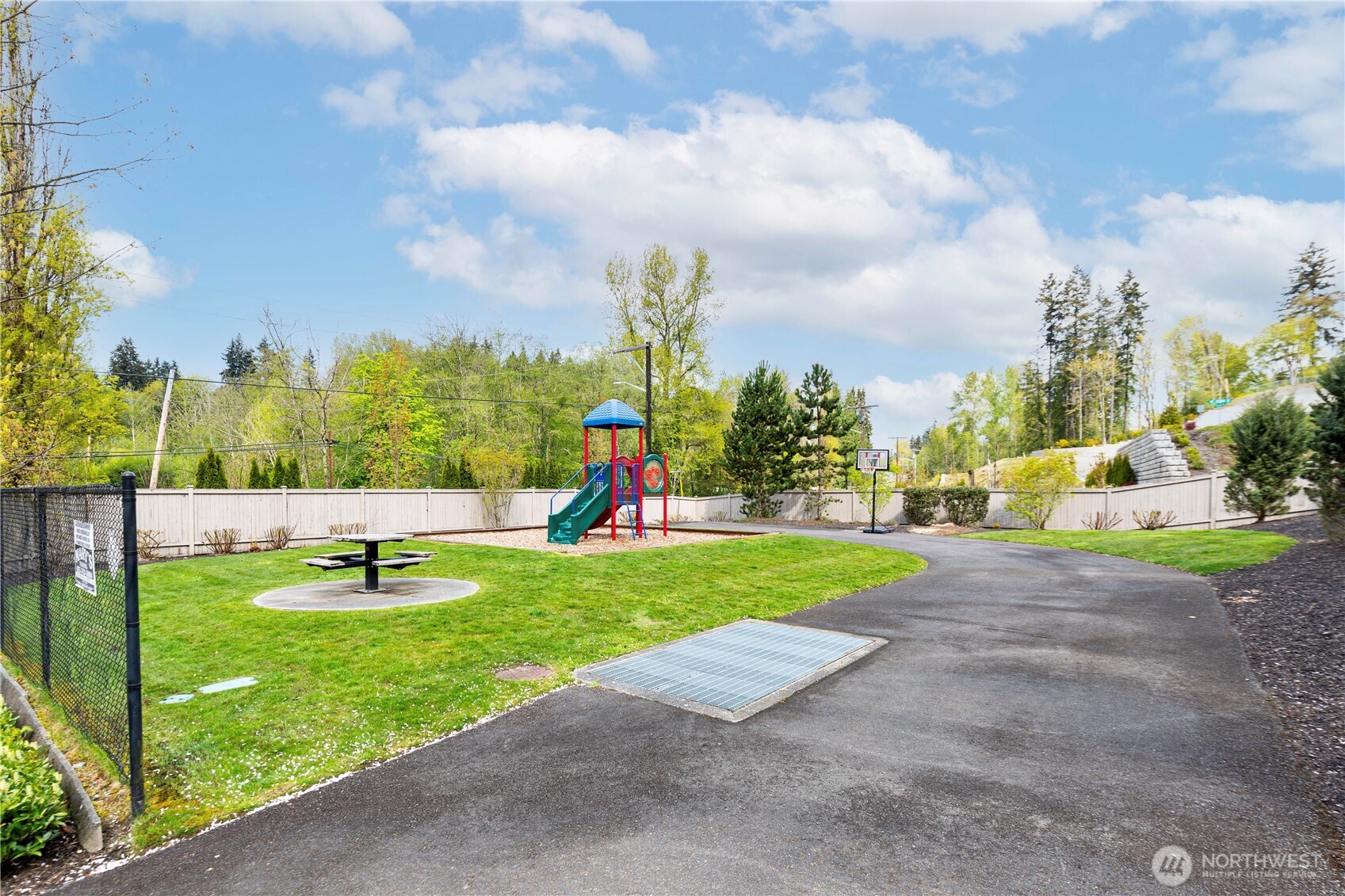 20050 94th Avenue Northeast, Unit 33 Bothell, WA 98011 - Photo 8 of 8