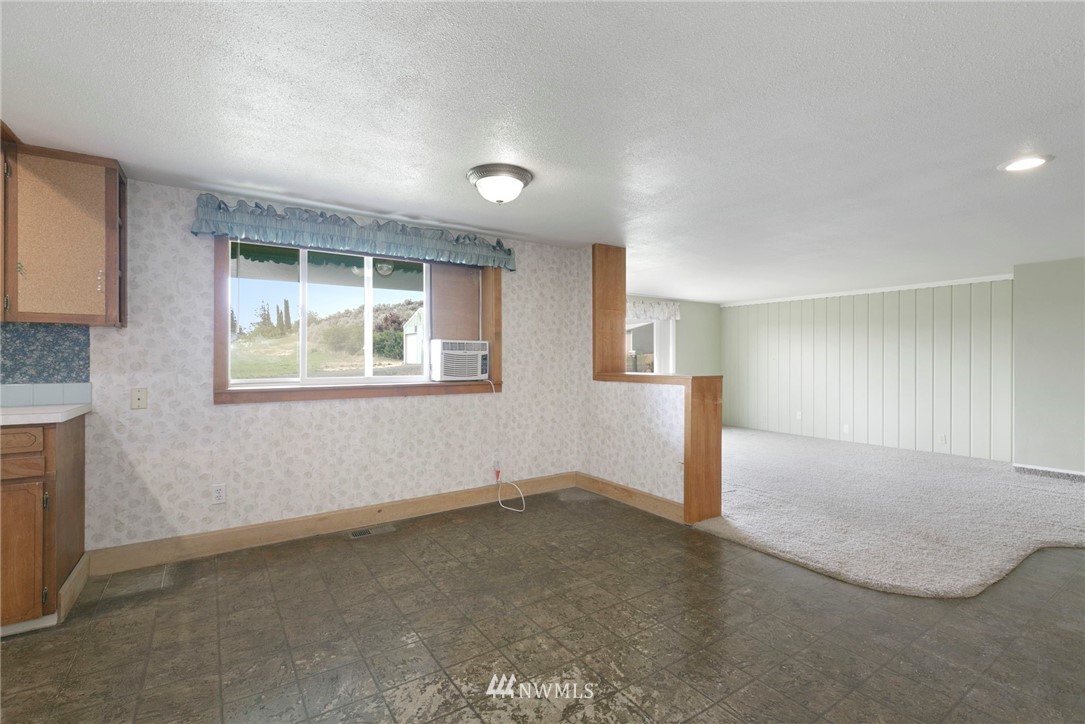 1571 Rosenkranz Road Tieton, WA 98947 - Photo 11 of 25