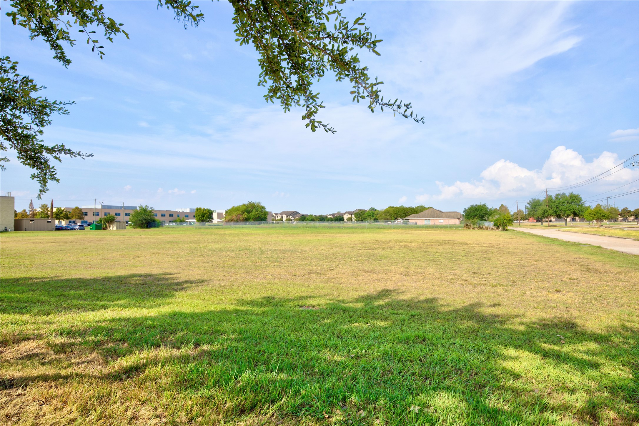 4242 Keith Road Pasadena, TX 77505 - Photo 9 of 15 View from the right corner (Keith St side)