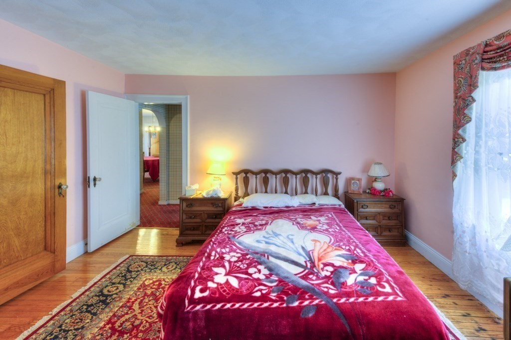 3 Longfellow Road Worcester, MA 01602 - Photo 25 of 33 a bedroom with a bed and a dresser