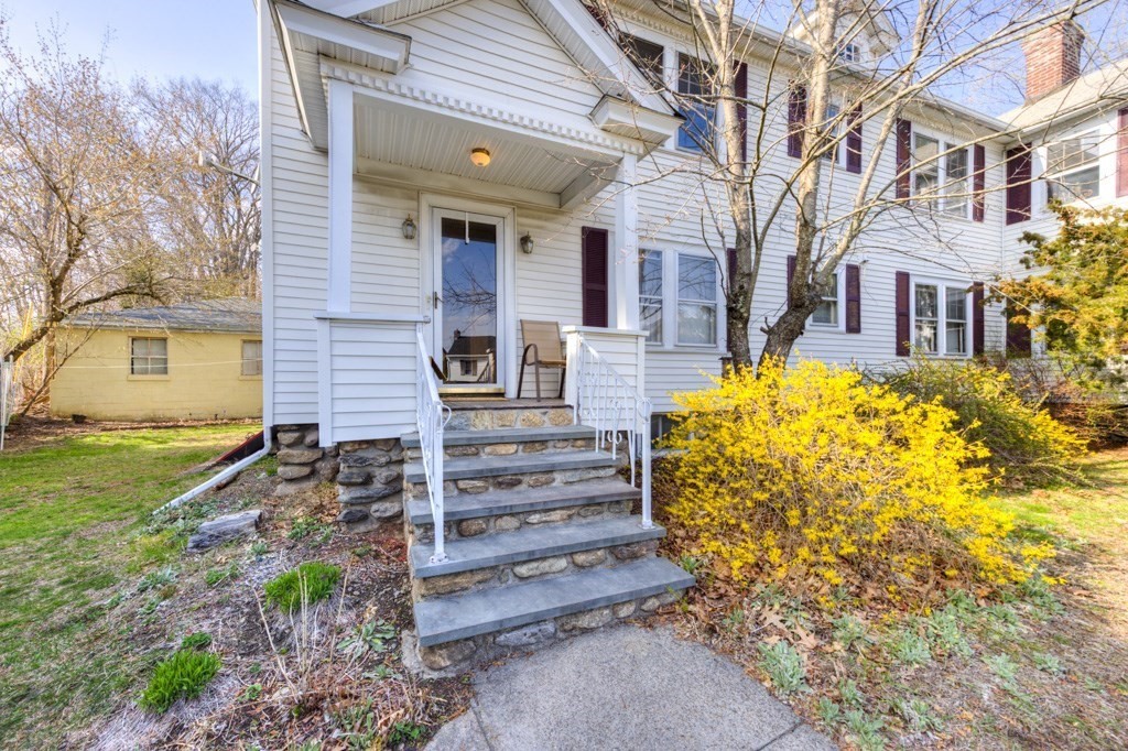 3 Longfellow Road Worcester, MA 01602 - Photo 7 of 33 a view of a house with a yard