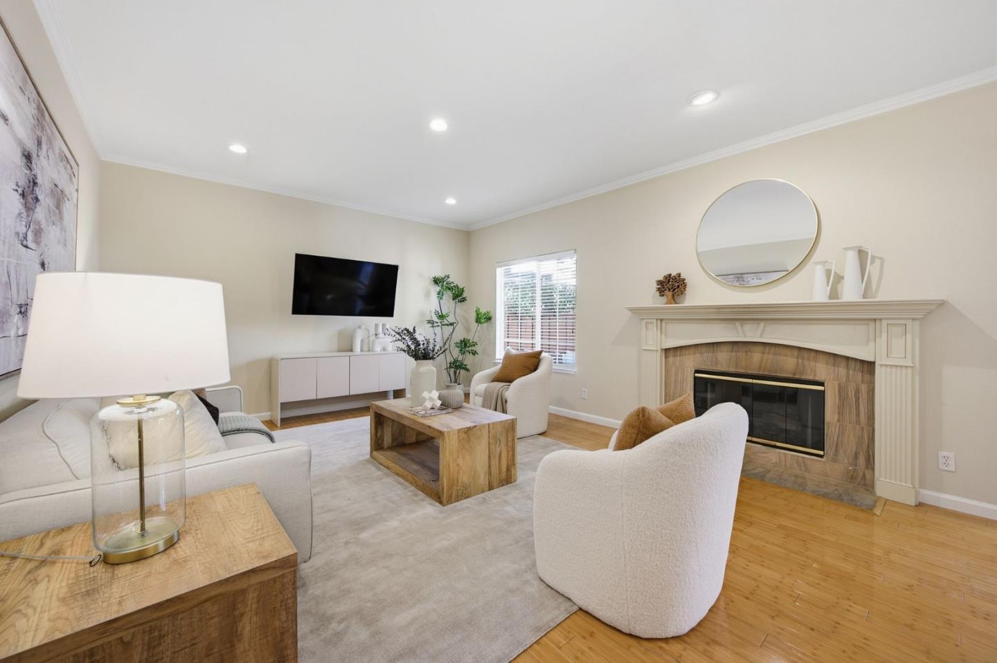 136 Redding Road Campbell, CA 95008 - Photo 20 of 60 Gallery Image 20