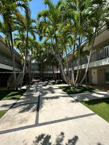 $438,000 | 1816 Meridian Avenue, Unit 18, Miami Beach, FL 33139