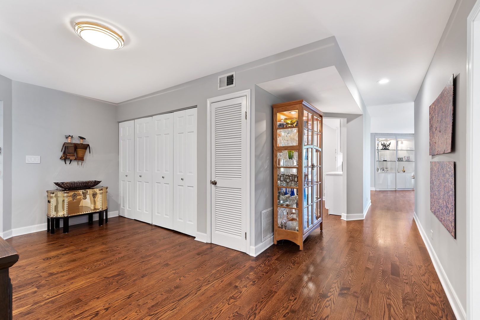 3950 Dundee Road, Unit 305 Northbrook, IL 60062 - Photo 11 of 26