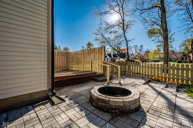 $275,000 | 9677 Pine Ridge E Drive, Fishers, IN 46038