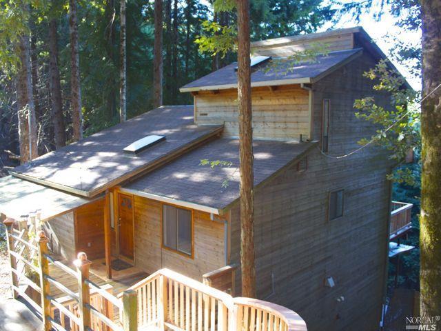 24850 Ridge Road Willits, CA 95490 - Photo 1 of 1 a view of a backyard