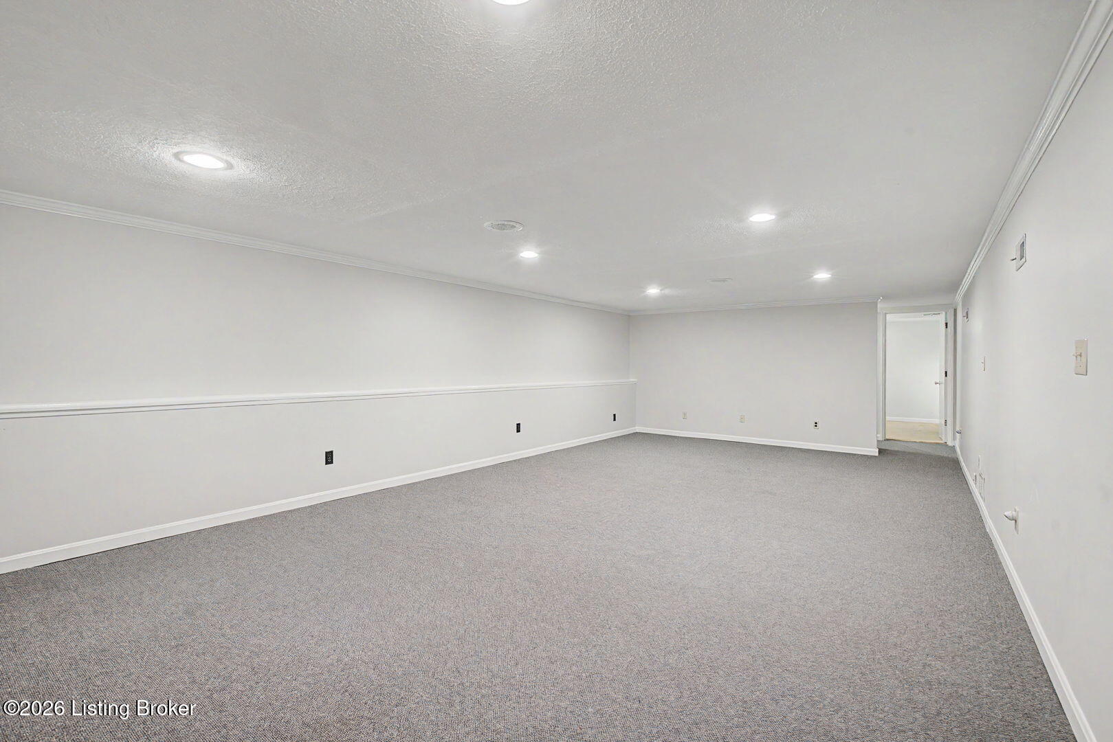 2911 Lexham Road Louisville, KY 40220 - Photo 36 of 54 29-web-or-mls-2911-lexham-road-28
