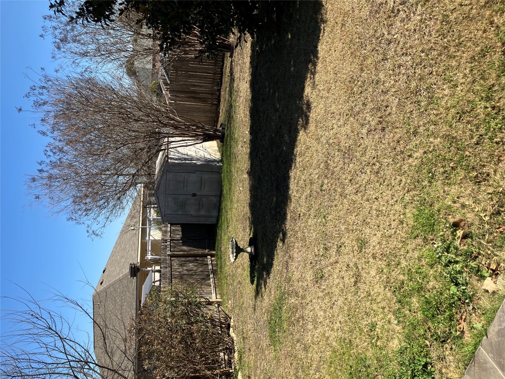 250 Engineers Pass Jarrell, TX 76537 - Photo 22 of 22 a front view of a house with a yard