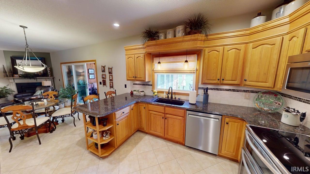 1332 Cobblestone Road Jasper, IN 47546 - Photo 6 of 36