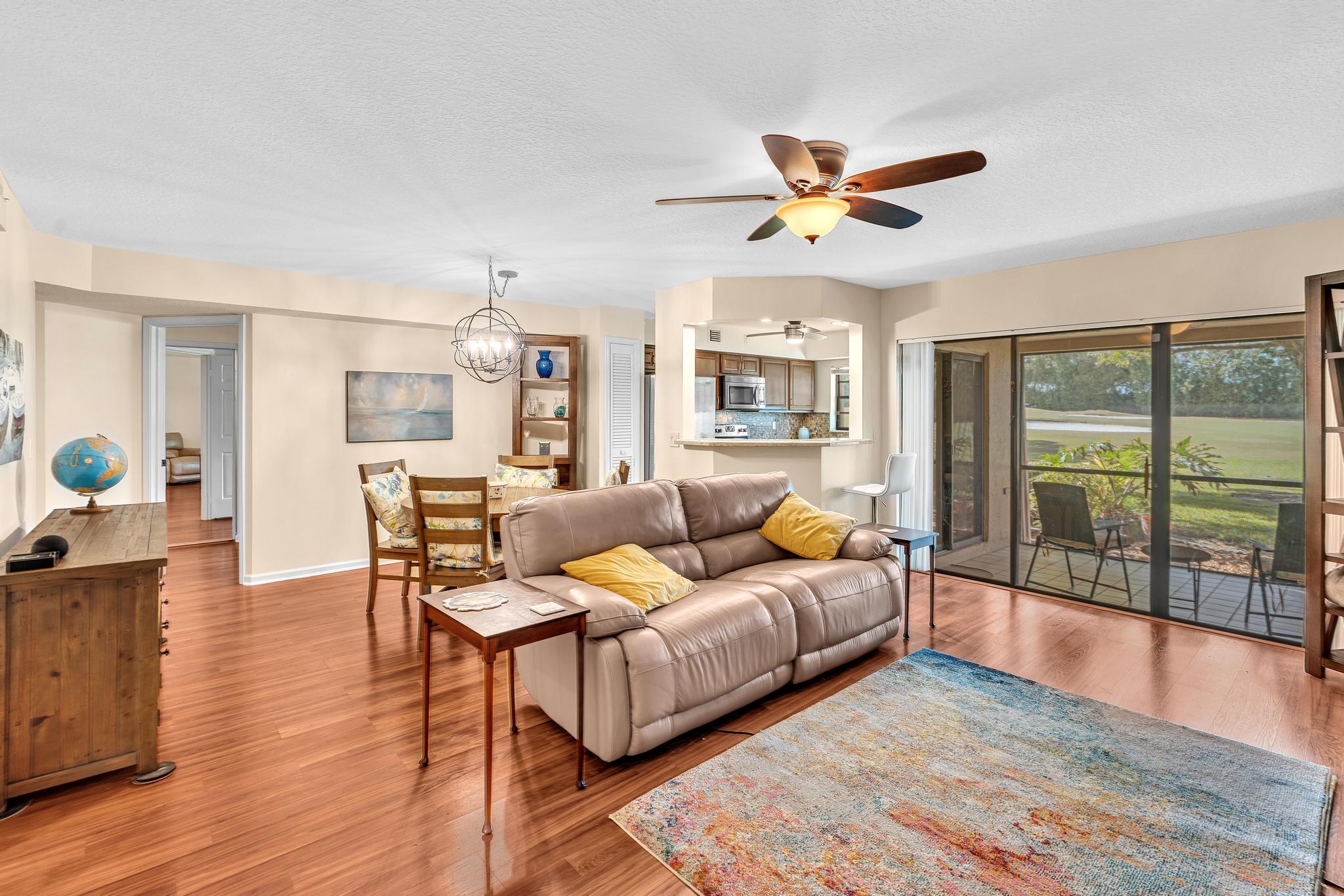 17372 Boca Club Boulevard, Unit 405 Boca Raton, FL 33487 - Photo 12 of 73 Living 3