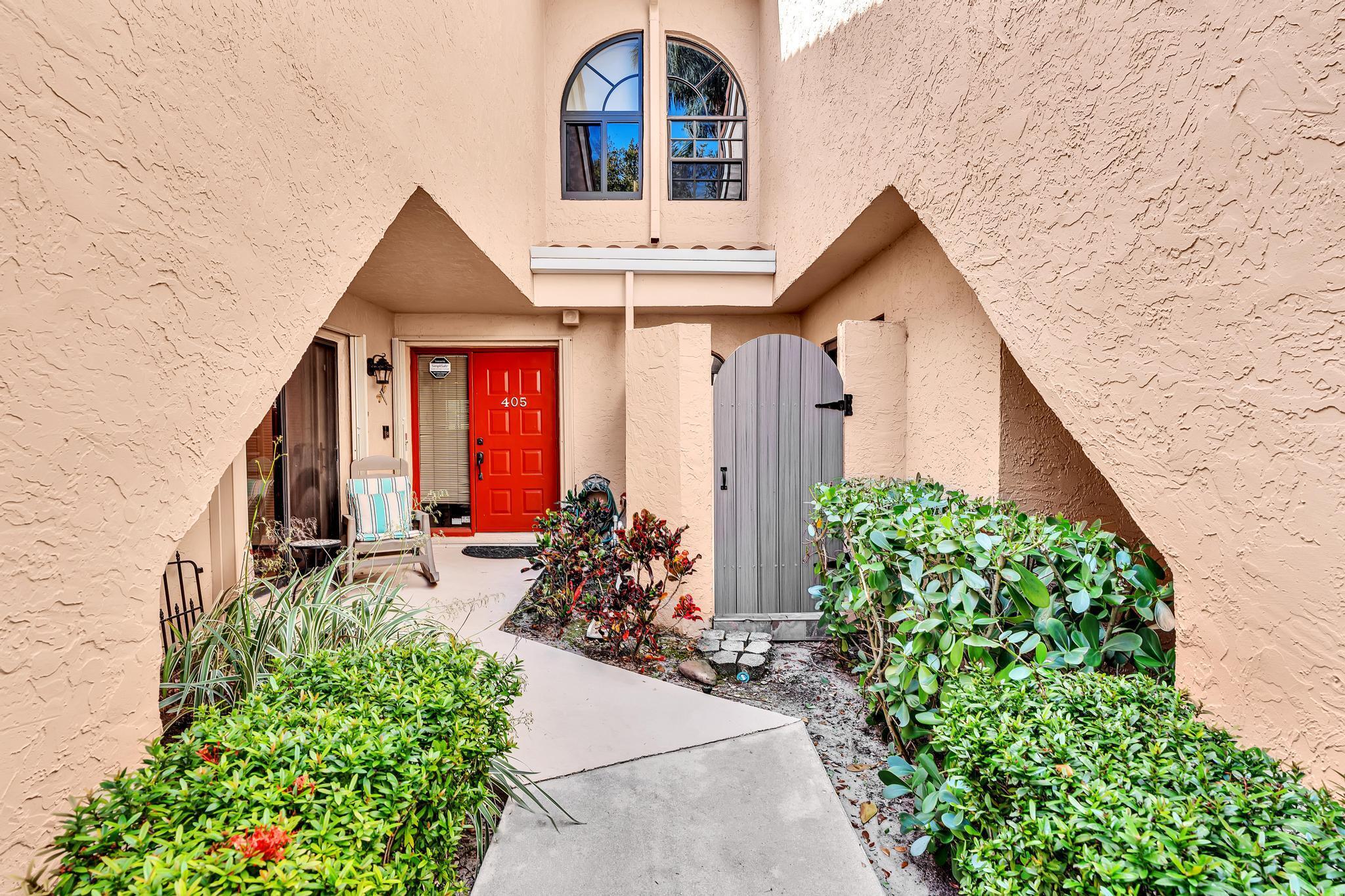 17372 Boca Club Boulevard, Unit 405 Boca Raton, FL 33487 - Photo 8 of 74 Entrance 1