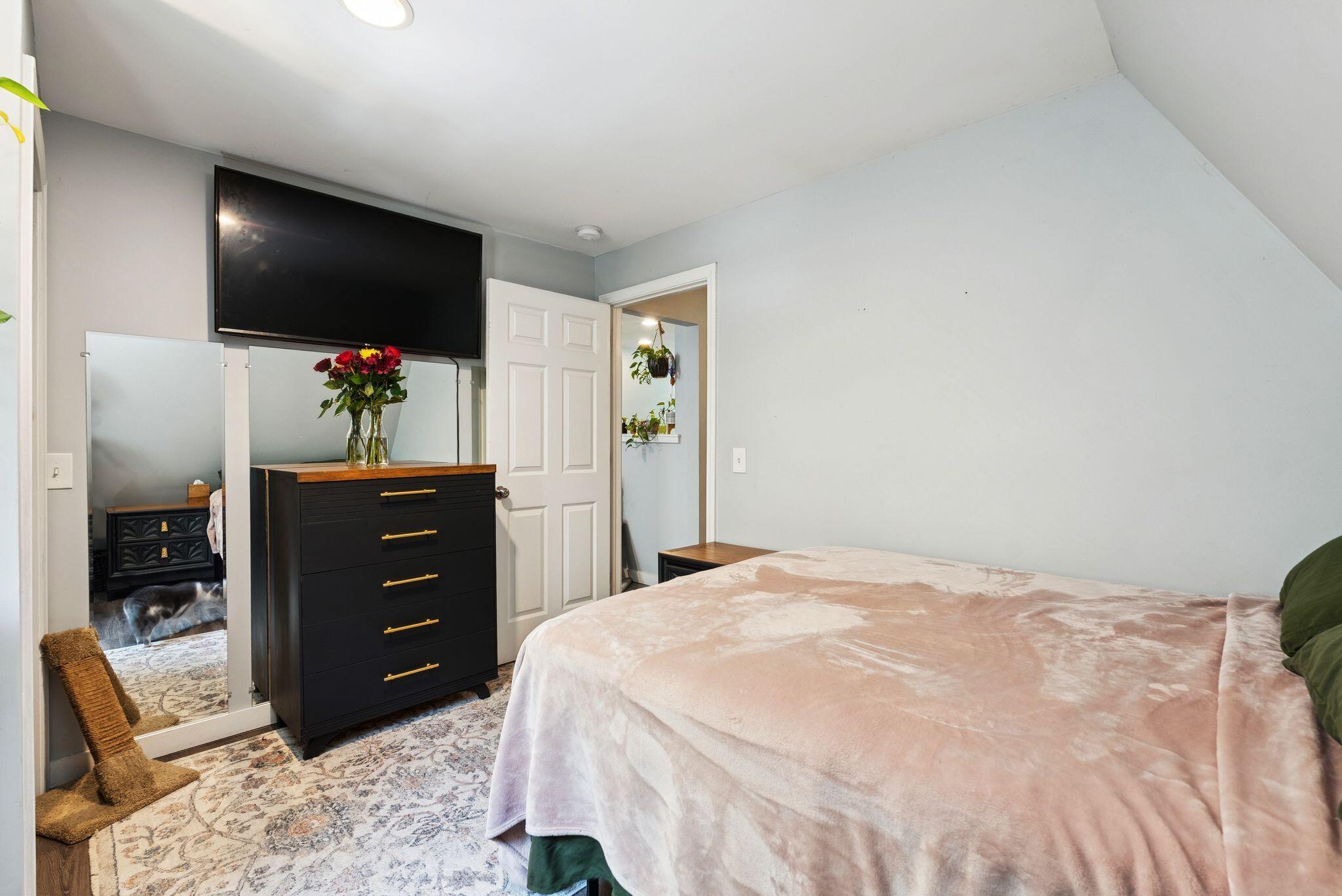 1569 Roosevelt Trail Raymond, ME 04071 - Photo 33 of 40 32_DSC02005