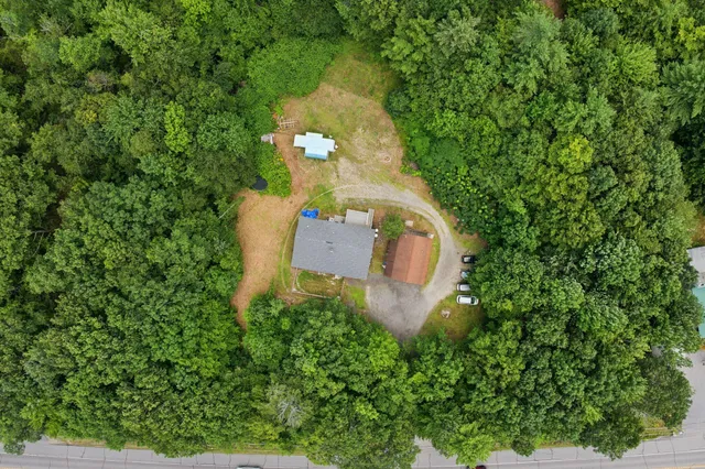 $550,000 | 1569 Roosevelt Trail, Raymond, ME 04071