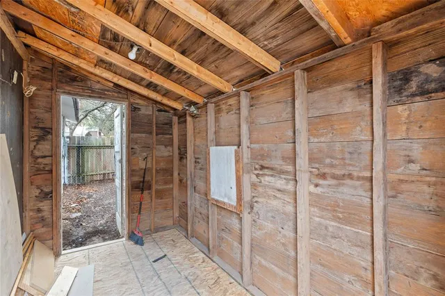 $129,900 | 6916 Clover Leaf Drive, Brownwood, TX 76801