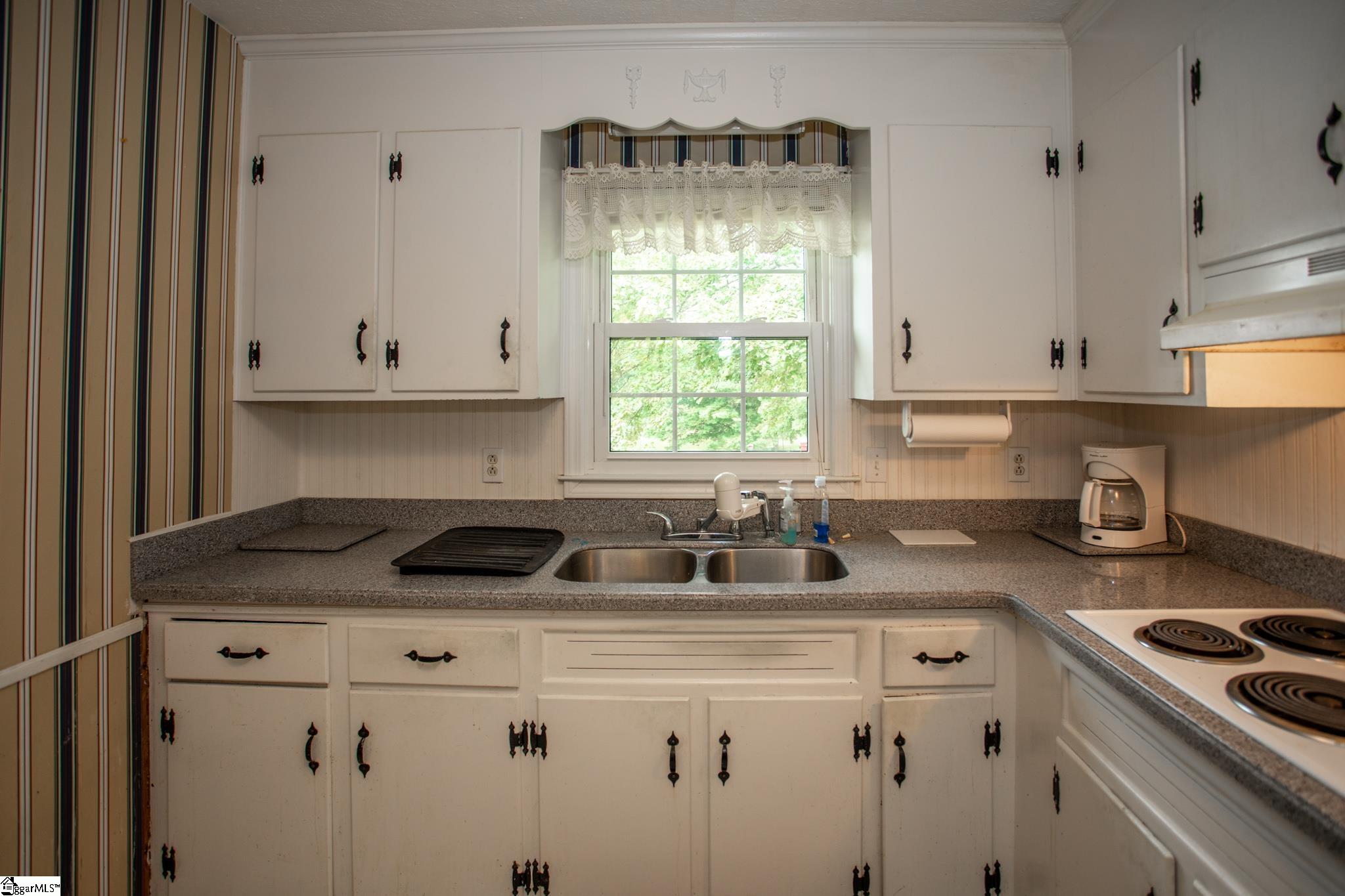 103 Ridgeland Circle Easley, SC 29640 - Photo 6 of 31 Gallery Image 6