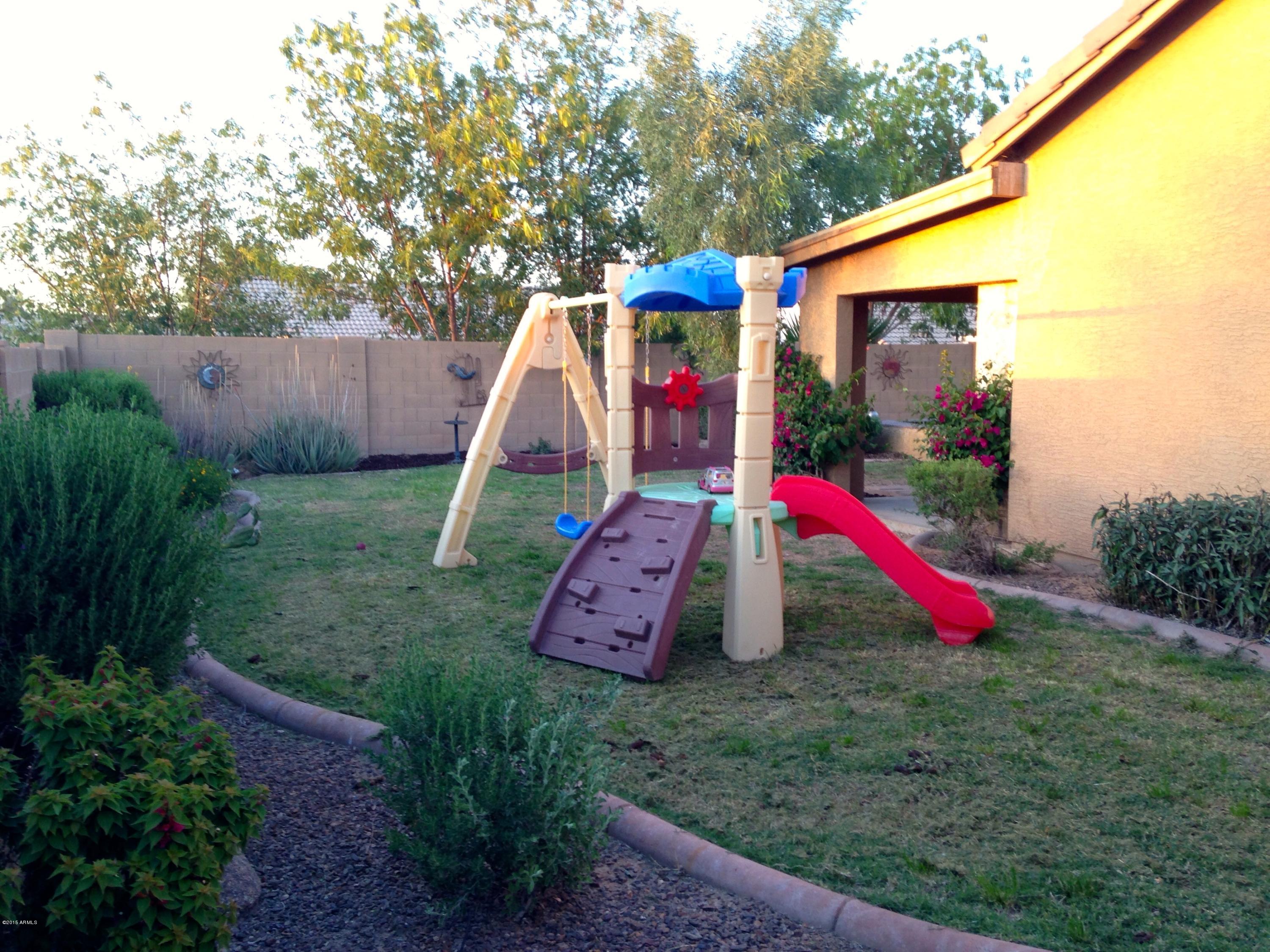 1112 West Carson Road Phoenix, AZ 85041 - Photo 15 of 40 Backyard