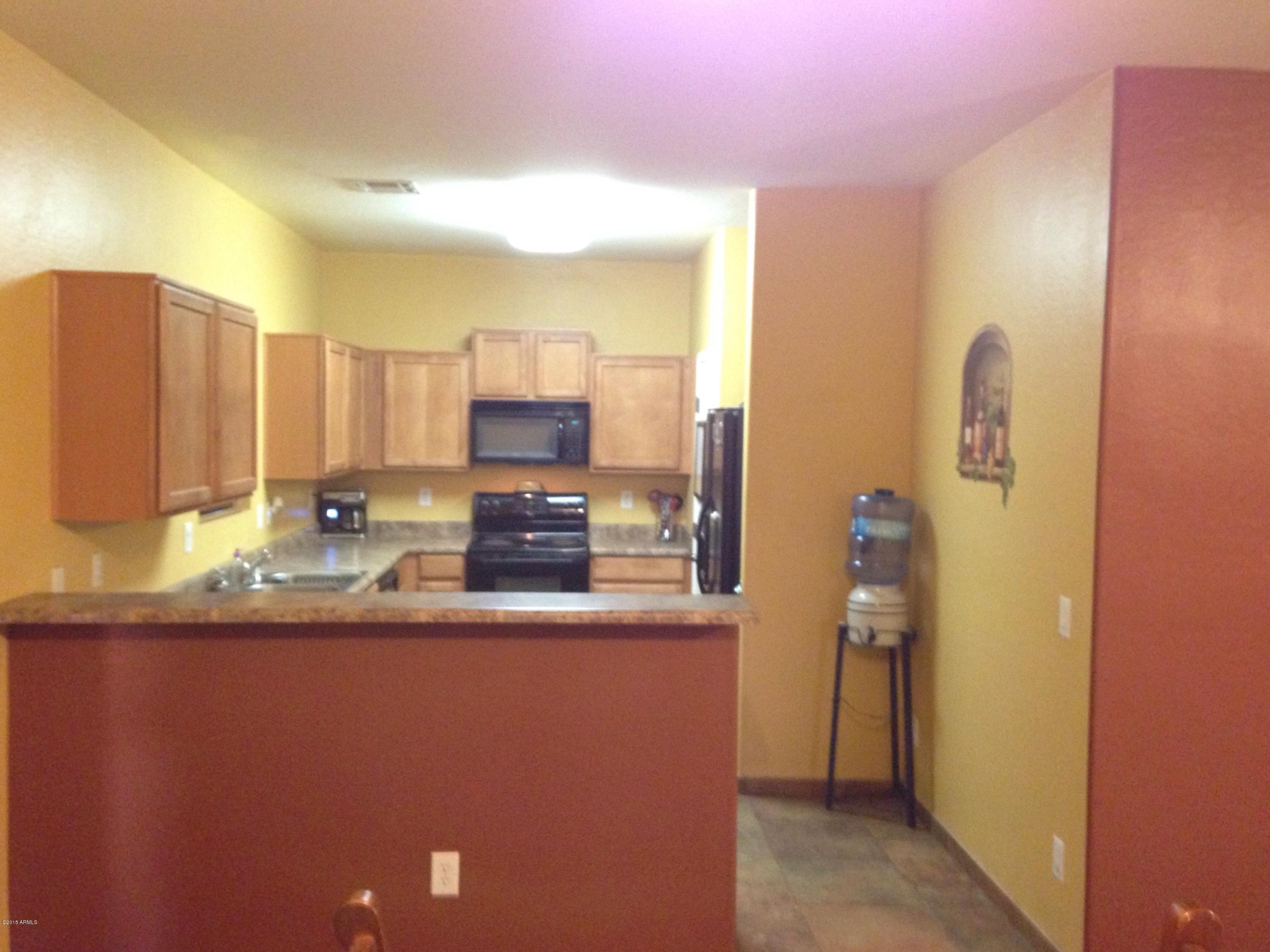 1112 West Carson Road Phoenix, AZ 85041 - Photo 16 of 40 Kitchen
