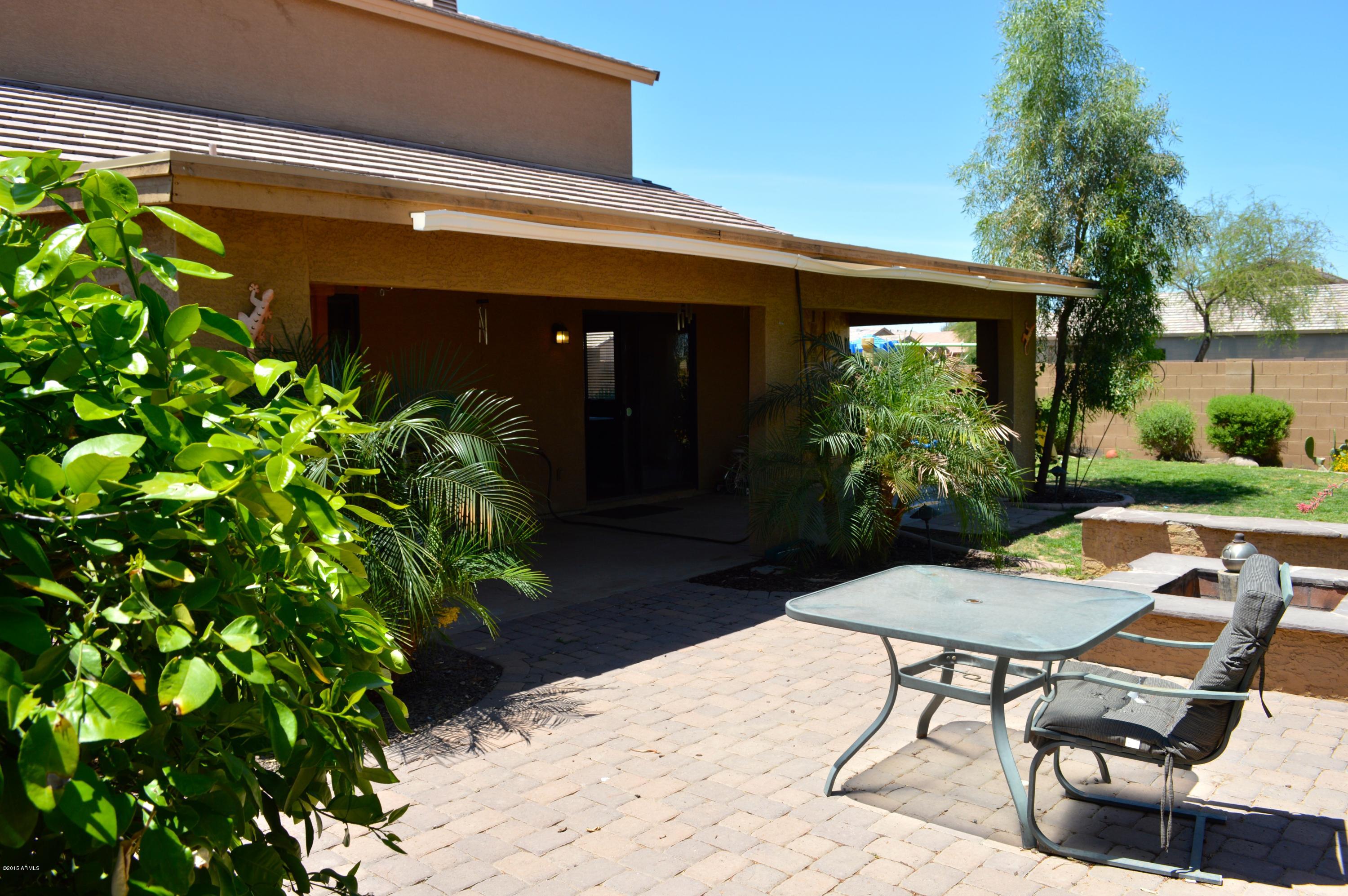 1112 West Carson Road Phoenix, AZ 85041 - Photo 22 of 40 Back Patio
