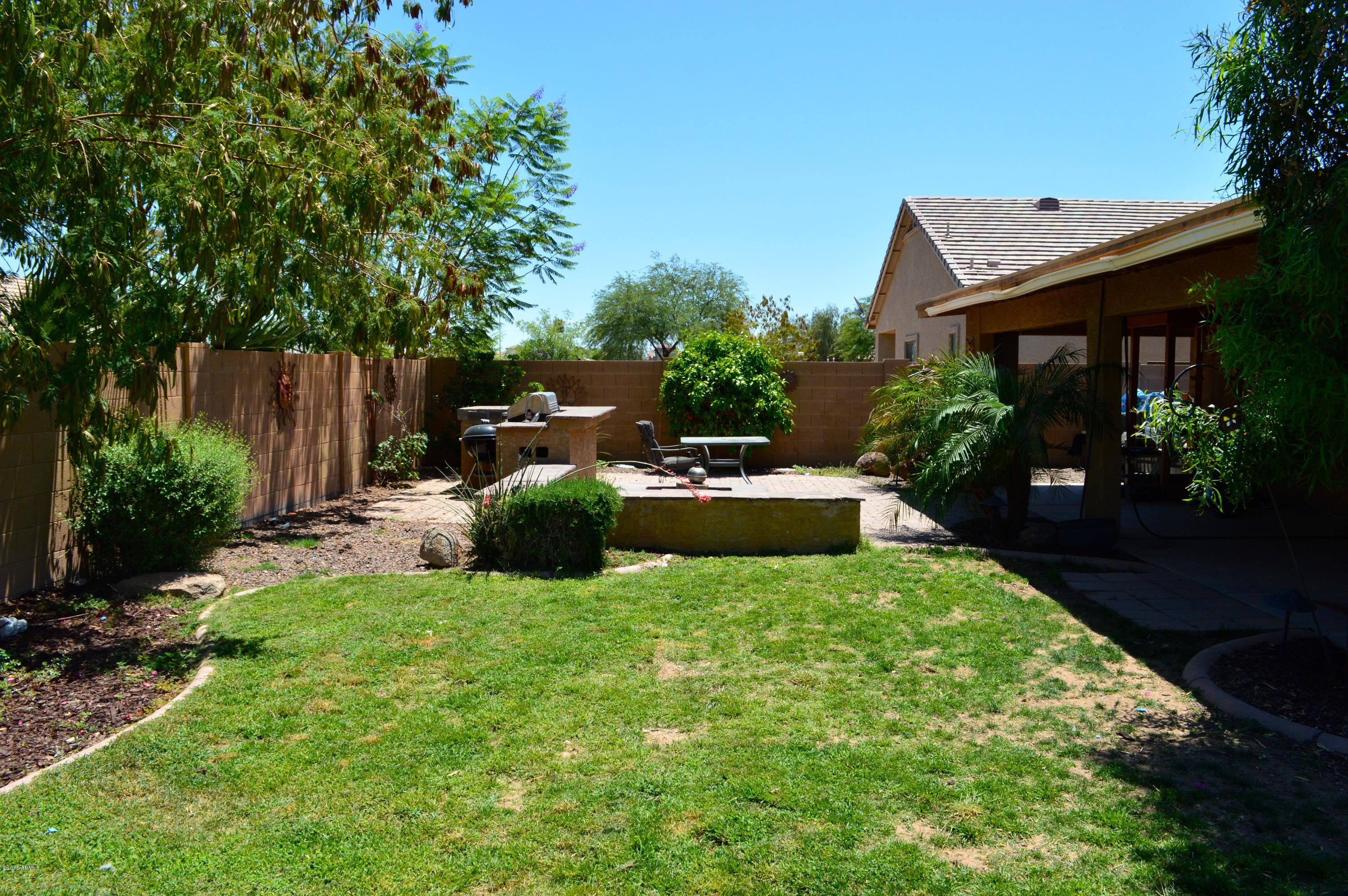 1112 West Carson Road Phoenix, AZ 85041 - Photo 24 of 40 Backyard